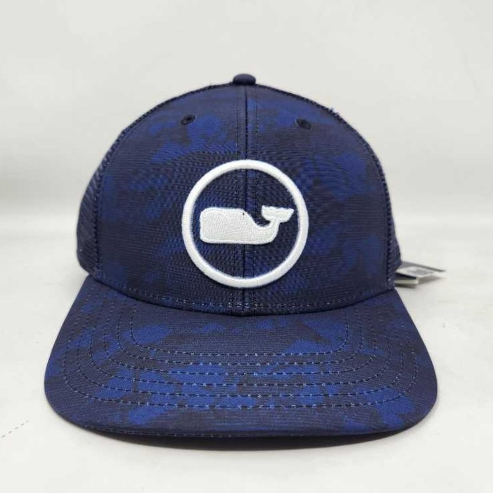 New Vineyard Vines Kentucky Derby Horse Camo Whale Dot Performance Trucker Hat